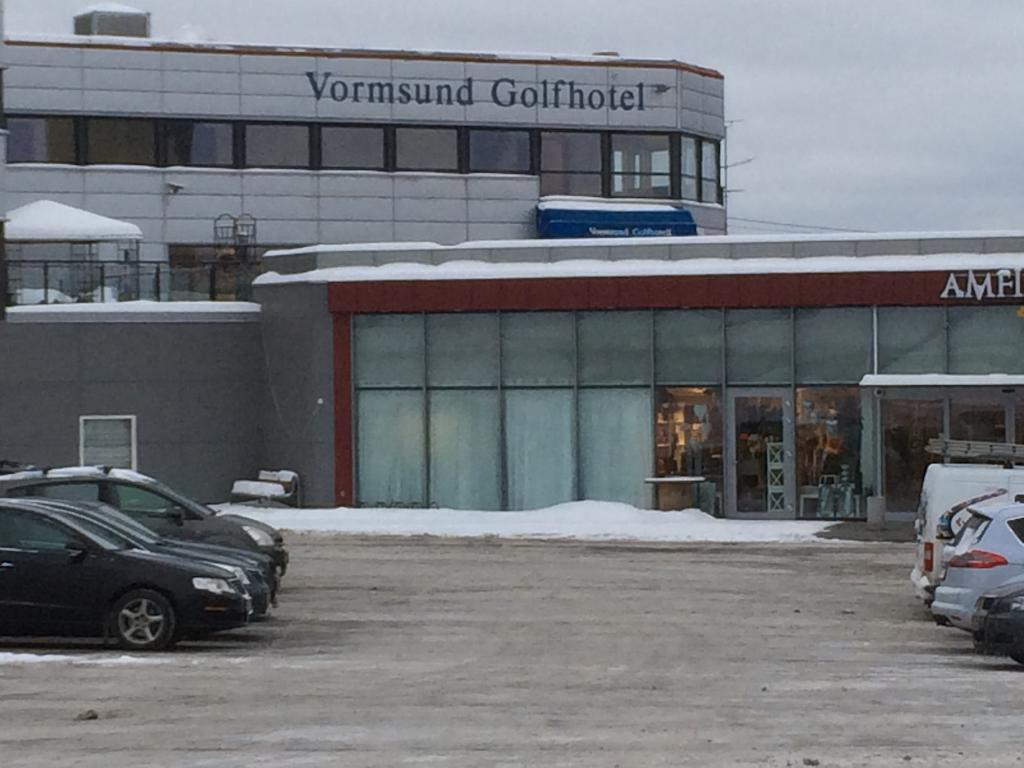 Vormsund Golf Hotell Bed Breakfast Eksteriør billede